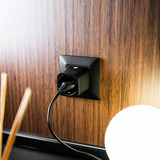 Shelly Plug M Gen3, Presa commutata Nero