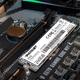 Patriot P310 M.2 240 GB PCI Express 3.0 NVMe, Disco a stato solido 240 GB, M.2, 1700 MB/s