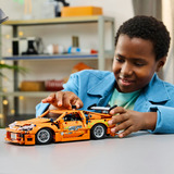 LEGO Technic 42204 Fast and Furious Toyota Supra MK4, Macchina Giocattolo, Motore 6 Cilindri e Portiere Apribili, Bambini 9+, Giochi di costruzione Macchina Giocattolo, Motore 6 Cilindri e Portiere Apribili, Bambini 9+, Set da costruzione, 9 anno/i, Plastica, 810 pz, 1,02 kg