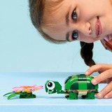 LEGO Creator 3 in 1 Tartaruga con Ninfea, Giochi di costruzione Animale Giocattolo Trasformabile in Camaleonte o Rana, Regalo 7+ Anni, Set da costruzione, 7 anno/i, Plastica, 124 pz, 176 g