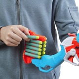 Hasbro DinoSquad - Tricera-blast (blaster con alloggiamento per caricamento di 3 dardi, con supporto dardi e design dinosauro Triceratopo, include 12 dardi Elite), Pistola NERF celeste/Orange, con supporto dardi e design dinosauro Triceratopo, include 12 dardi Elite), Blaster giocattolo, 8 anno/i, 99 anno/i, 544 g