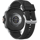 Samsung Galaxy Watch8 Classic 3,3 cm (1.3") AMOLED 46 mm Digitale 438 x 438 Pixel Touch screen Argento Wi-Fi GPS (satellitare), Smartwatch Nero, 3,3 cm (1.3"), AMOLED, Touch screen, 64 GB, GPS (satellitare), 63,5 g