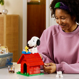 LEGO Ideas Peanuts: La cuccia di Snoopy, Giochi di costruzione Vendita al dettaglio