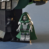 LEGO Marvel Super Heroes Doctor Doom Busto, Giochi di costruzione 