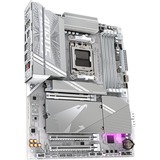GIGABYTE X870 AORUS ELITE WIFI7 ICE Scheda Madre - Supporta CPU AMD Ryzen 9000, 16+2+2 fasi VRM digitale, fino a 8200MHz DDR5 (OC), 3xPCIe 5.0 + 1xPCIe 4.0, Wi-Fi 7, LAN 2.5GbE, USB 4 argento, 16+2+2 fasi VRM digitale, fino a 8200MHz DDR5 (OC), 3xPCIe 5.0 + 1xPCIe 4.0, Wi-Fi 7, LAN 2.5GbE, USB 4, AMD, Socket AM5, AMD Ryzen 7000 Series, AMD Ryzen 8000 Series, AMD Ryzen 9000 Series, Socket AM5, 256 GB, DDR5-SDRAM