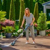 GARDENA Pulitore multiuso a batteria AquaBrush Patio 18V P4A, Detergente per pavimenti duri grigio/Turchese