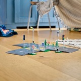 LEGO City Piattaforme stradali, Giochi di costruzione Set da costruzione, 5 anno/i, Plastica, 112 pz, 426 g