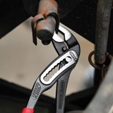 KNIPEX 88 01 180 Pinze a becco di pappagallo pinza, Tubi, pinza regolabile rosso, Pinze a becco di pappagallo, 4,2 cm, 3,6 cm, Acciaio al cromo vanadio, Rosso, 18 cm